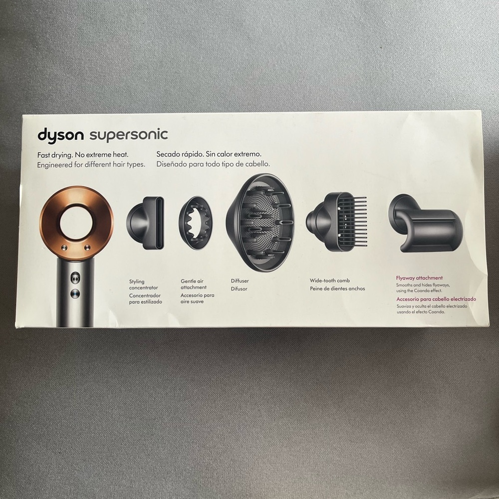 Dyson Supersonic Hairdryer with attachments